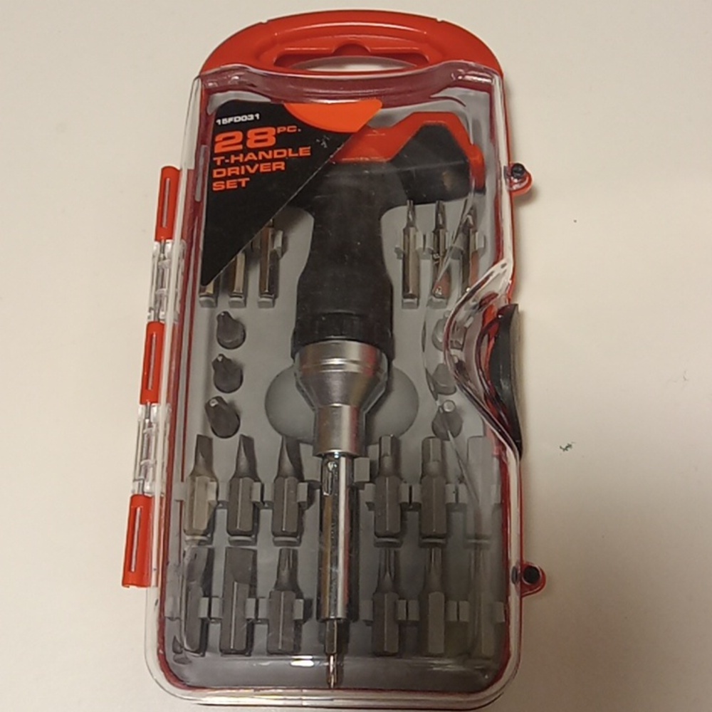 Screwdriver Ratcheting Mechanics Tool Set Brand New 28 Bit T-Handle Drive Set